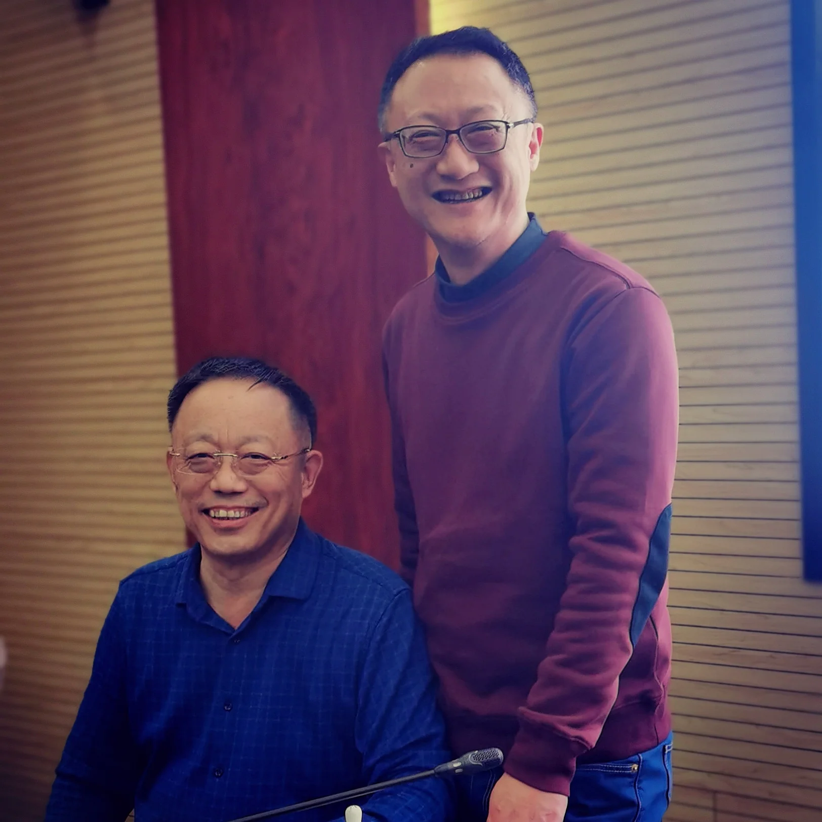范立 担任师父谭德贵教授上海大学讲学助教 - 神机殿易学传承人