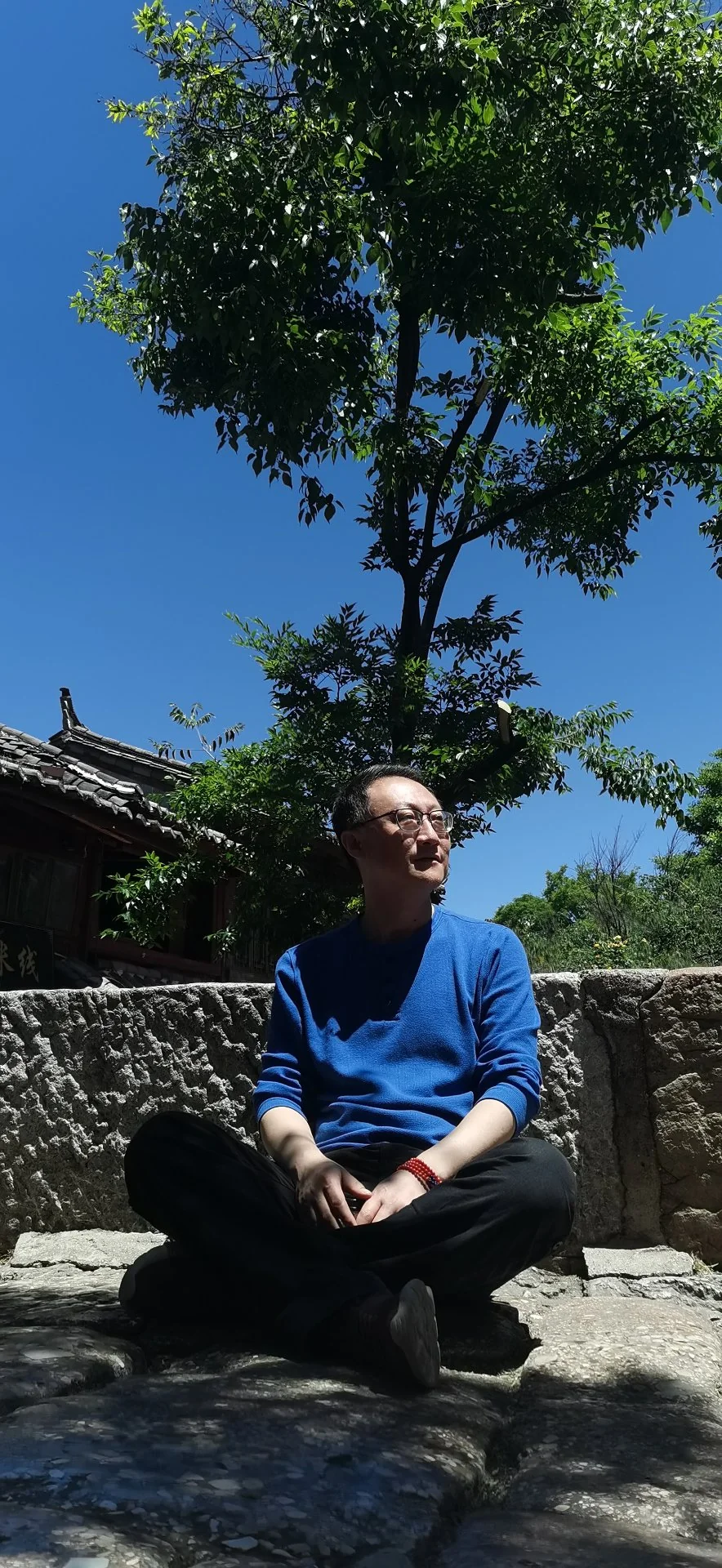 范立 丽江古城文化考察 - 神机殿易学传承人